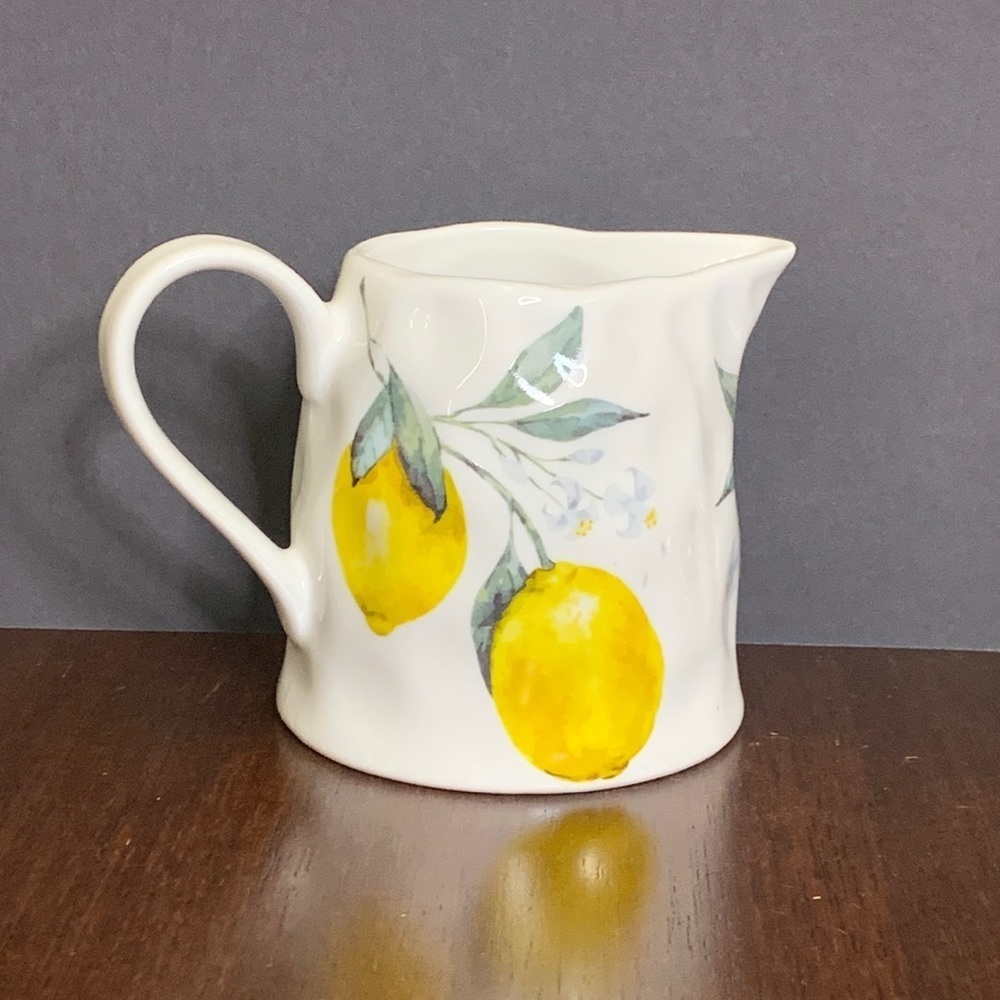 GRACE Lemon Printed Organic Porcelain Creamer Teaware